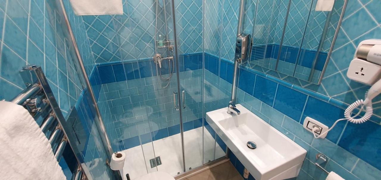 Dimora Costantino Bed & Breakfast